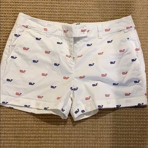Vineyard vines everyday shorts size 8